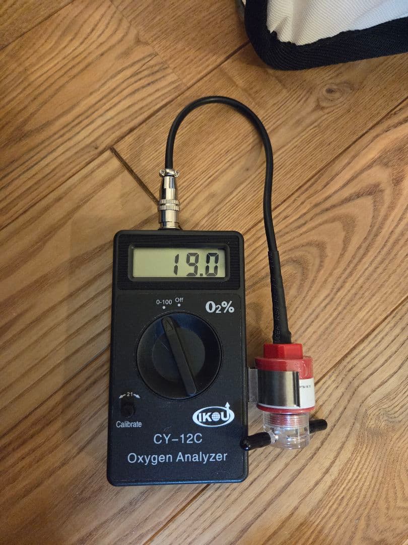 【ペット用】 酸素発生器と酸素室、酸素濃度計の3点セット　犬猫