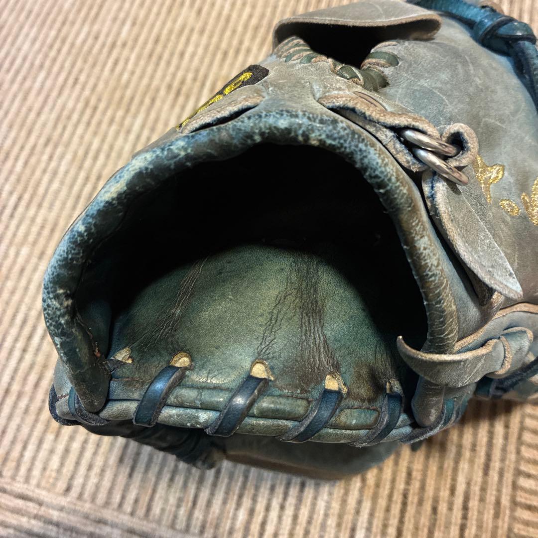 即戦力　ミズノ　野球　硬式　ピッチャーグローブ　ブルー　男性使用　1/18取下