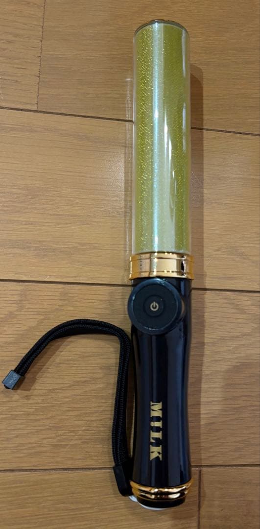 MILK 10Anniversary ペンライト