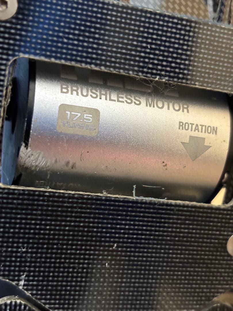 S*O様 タミヤ F103 F1