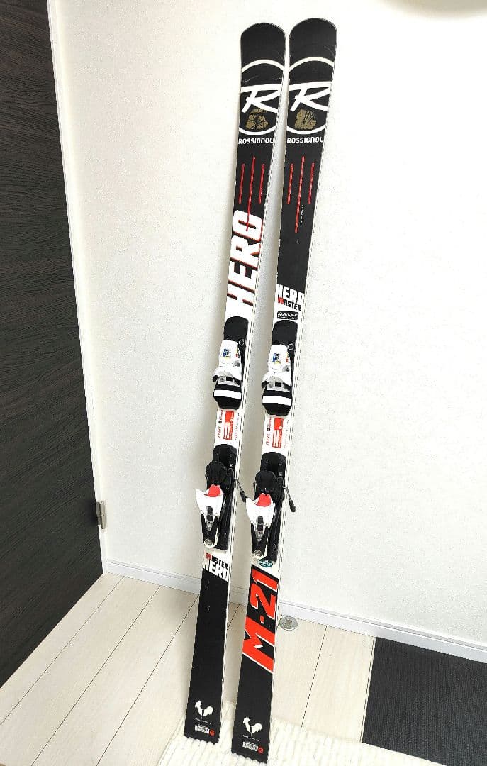 【最終価格！】ROSSIGNOL HERO MASTER M21 180cm