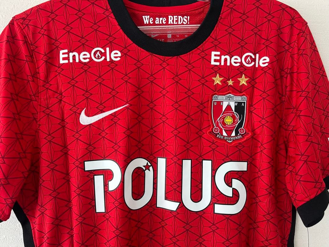 ☆送料無料☆NIKE(ナイキ)浦和レッズ2021年ホームユニフォーム☆関根貴大☆