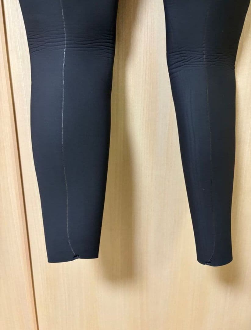 FELLOW メンズ セミドライ チェストジップ 5x3mm MLB