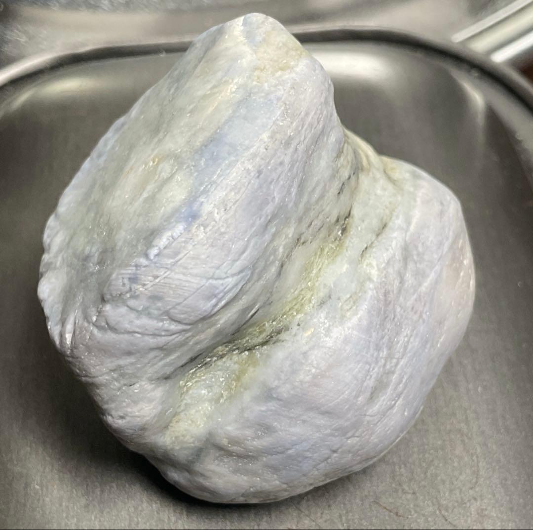 ［単結晶　青紫色］　糸魚川コランダム海石149g 糸魚川　ヒスイ　ひすい