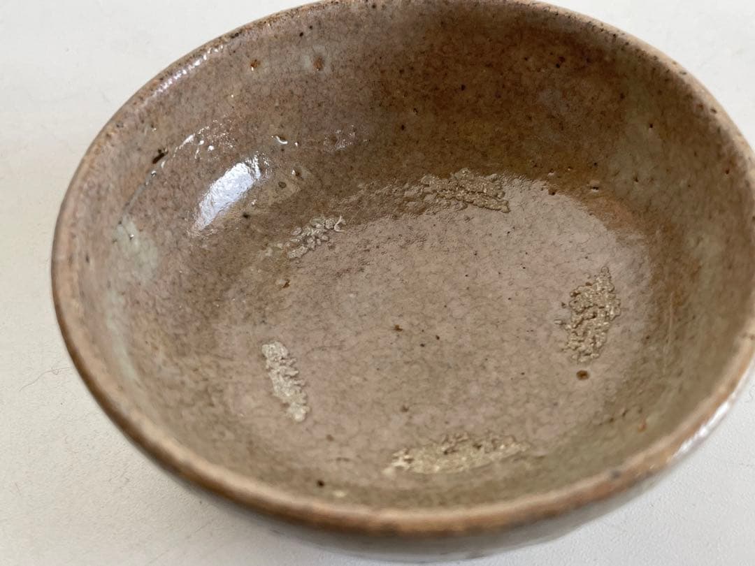 陶芸家　武末日臣　井戸　杯　盃　ぐい呑　酒器　平盃　梅花皮　共箱　李朝　唐津