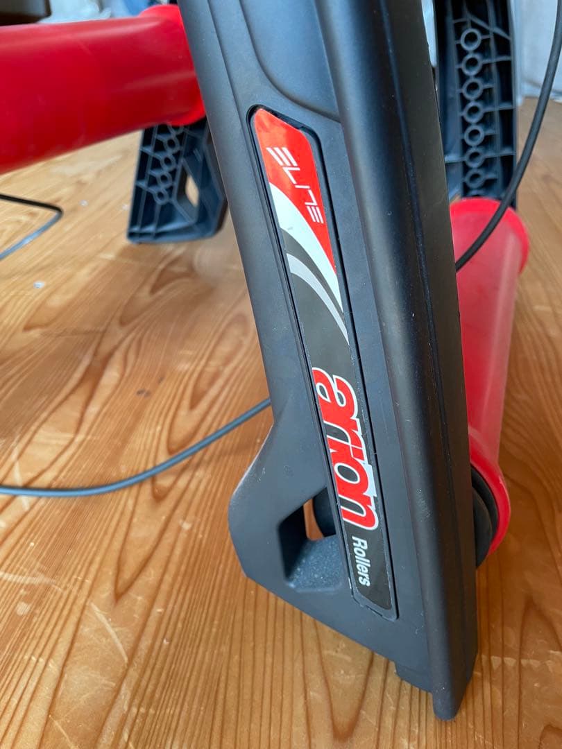 ELITE ARION 3本ローラー