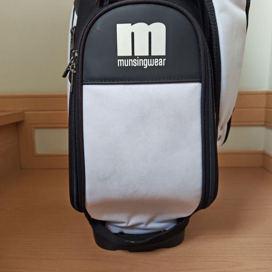 munsingwear キャディバッグ ブラック・ホワイト