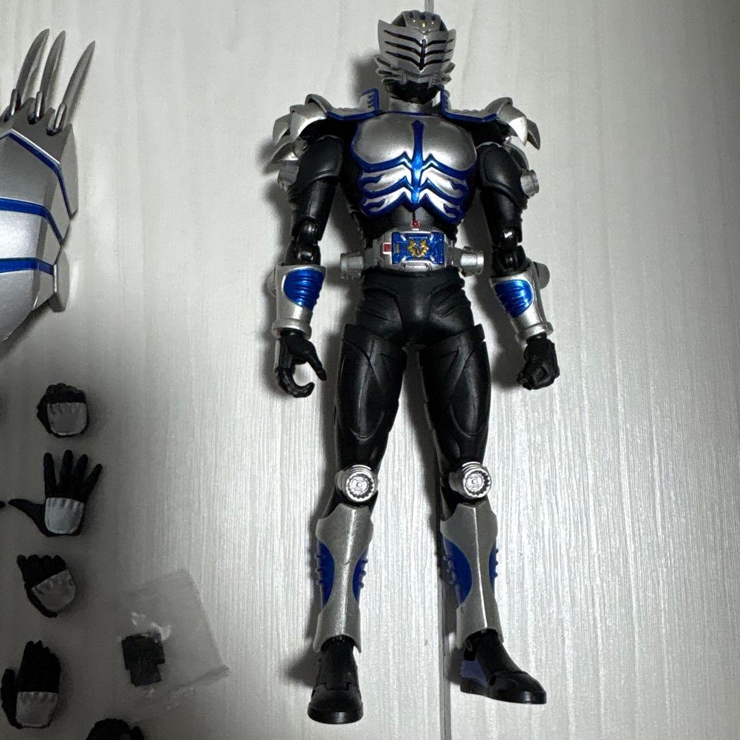 ファギュアーツ　龍騎ブランク、ライア、タイガ　3種