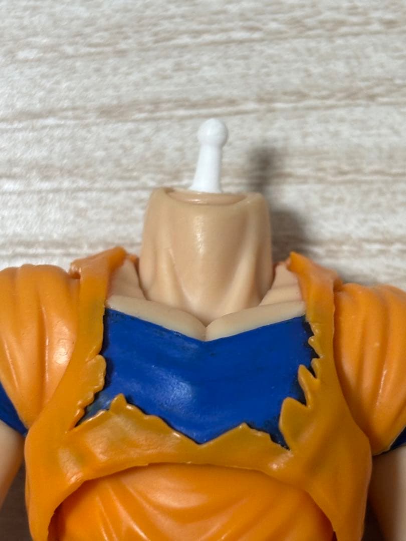 s.h.figuarts同サイズ ドラゴンボール スーパーサイヤ人 2孫悟空