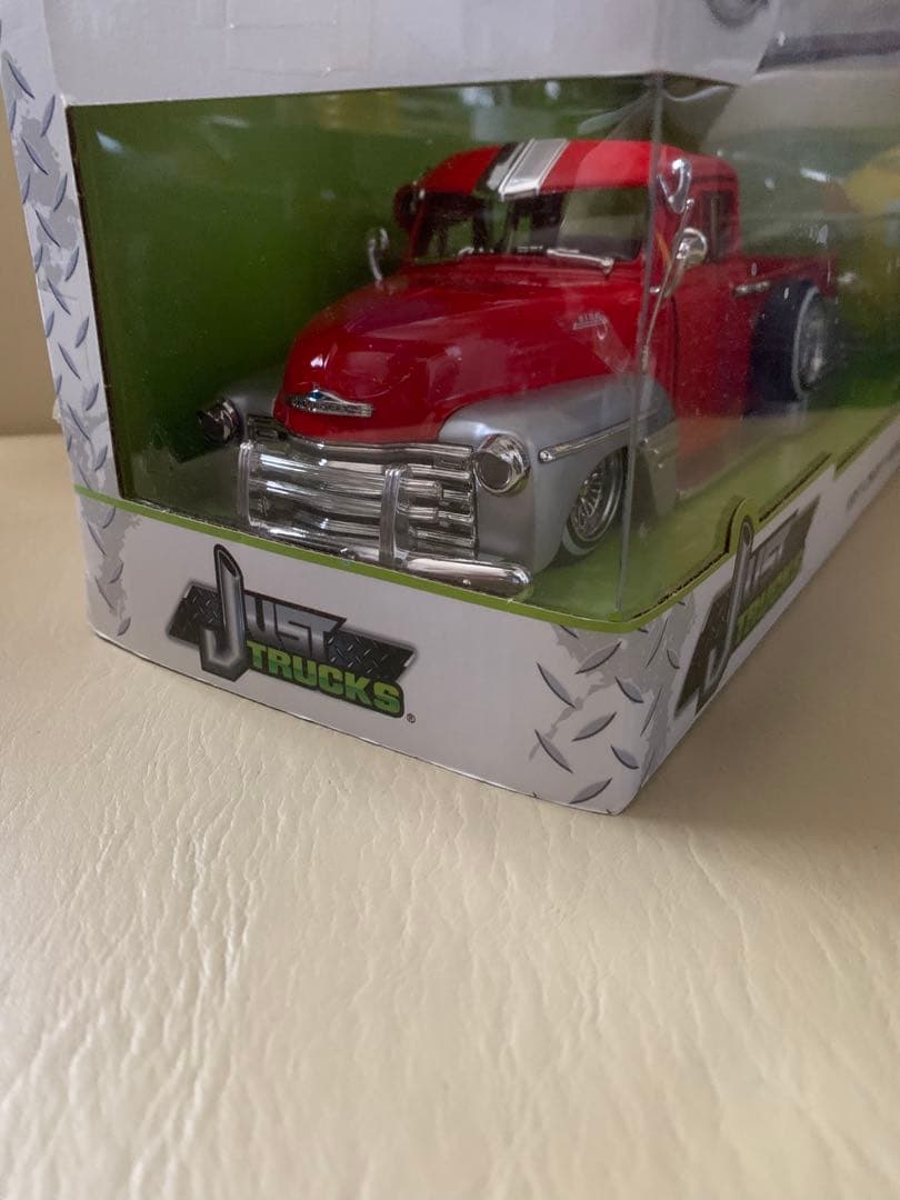 jadatoys シェビー1951トラック　ローライダー