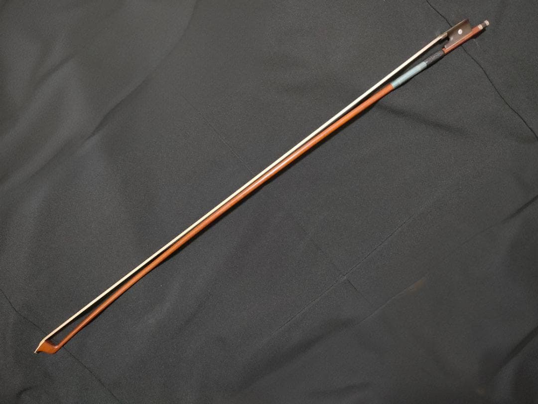 試奏OK 4/4 バイオリン弓 Archet Plumage 定価132000円