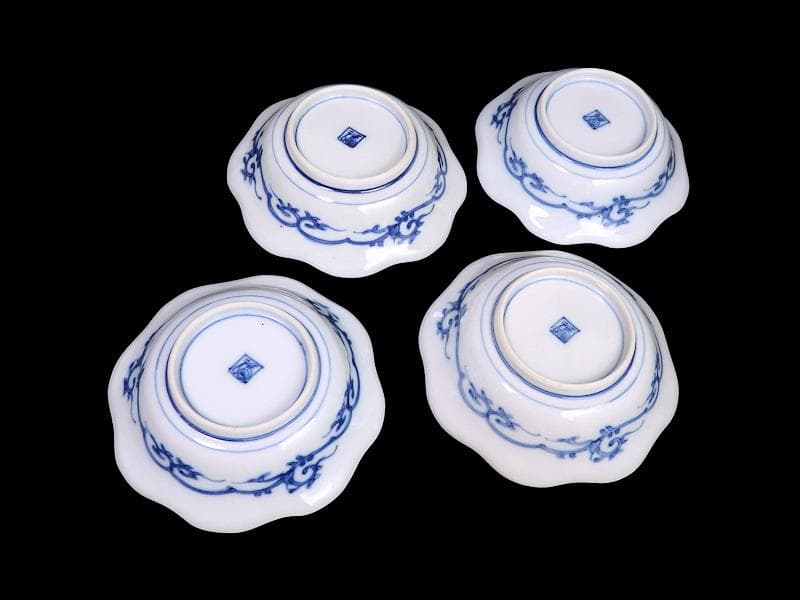 大聖寺伊万里　　微塵唐草に菊の図　小振輪花膾皿　４客　F498AS-fbvi