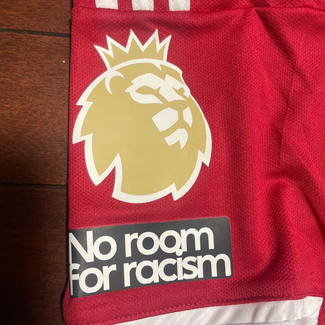 リバプール　ヴィルツ　ユニフォーム