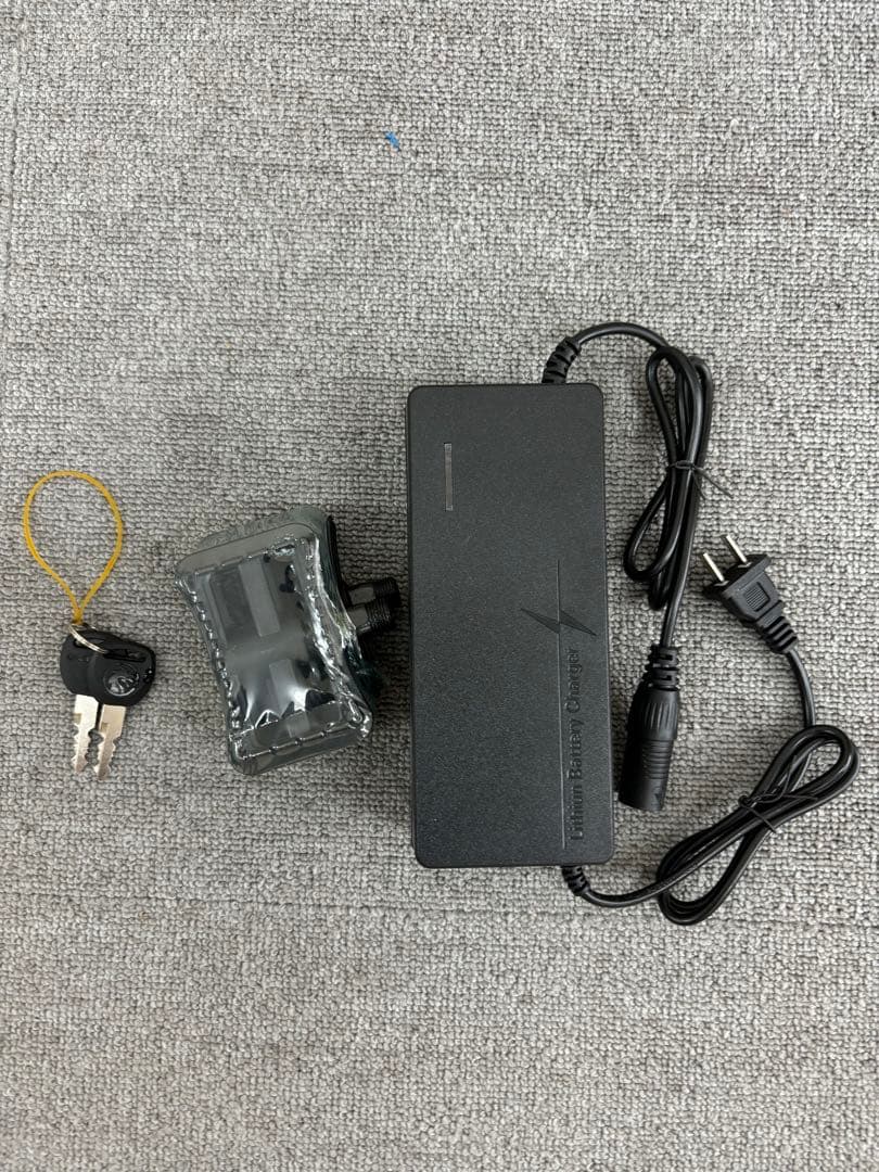 引取限定大容量/新品/ハイスペック/折りたたみ/電動アシスト自転車/黒