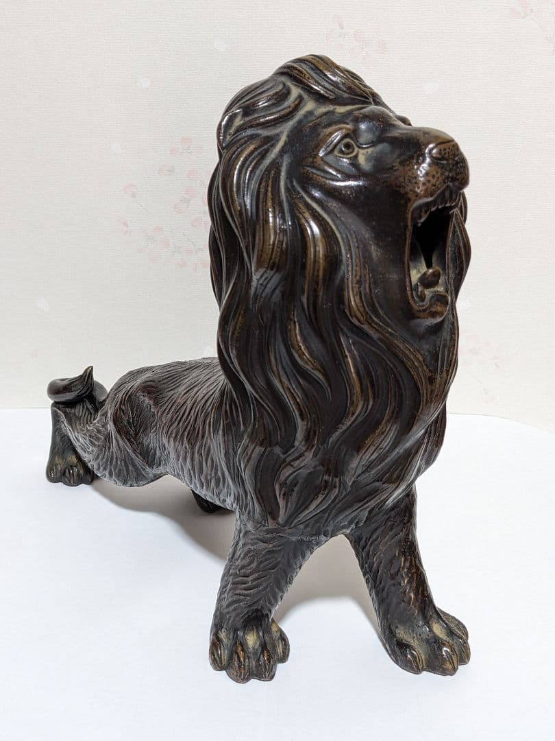 ♦陶磁器 風水獅子 ライオン置物 富 金運 財運 縁起物飾り 国内作家物 骨董品