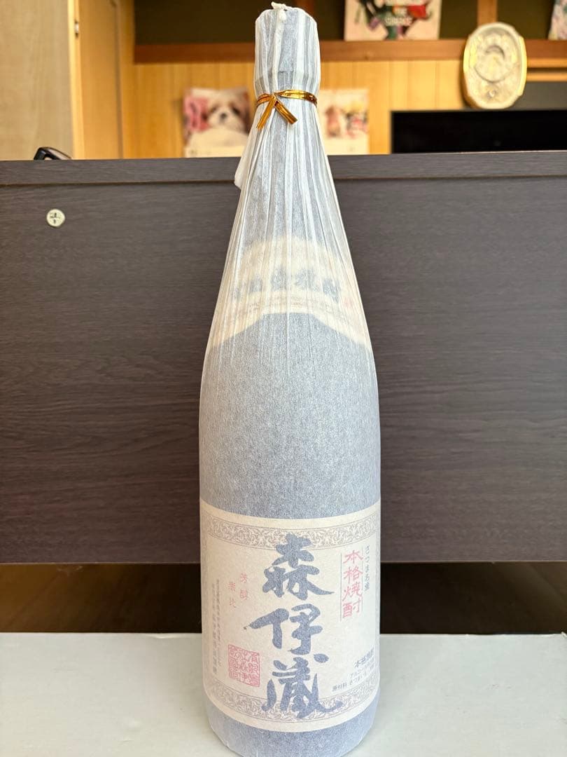 かめ壺焼酎 森伊蔵 1800ml 桐箱入り 古酒(2005年～)