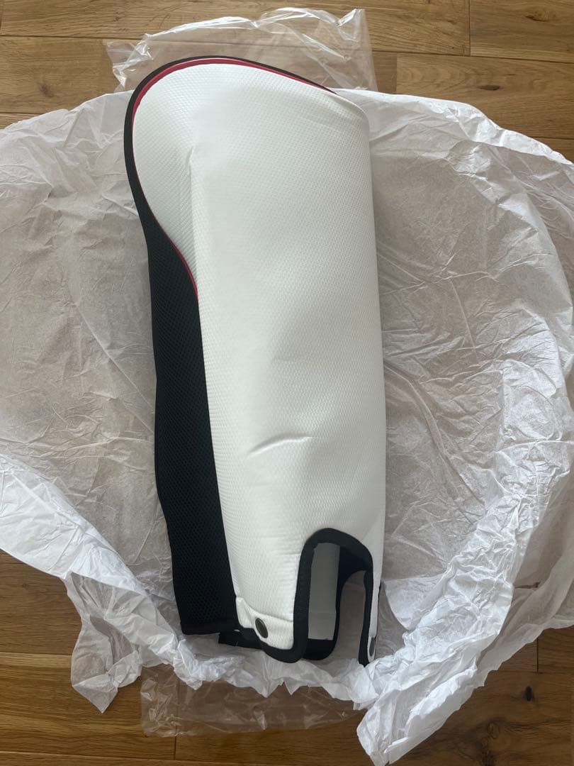 【新品未使用】Srixon キャディバッグ ホワイト/レッド　9.5型　3キロ