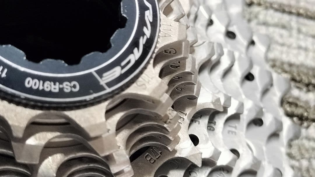 デュラエース　スプロケット11-30T CS-R9100 11速