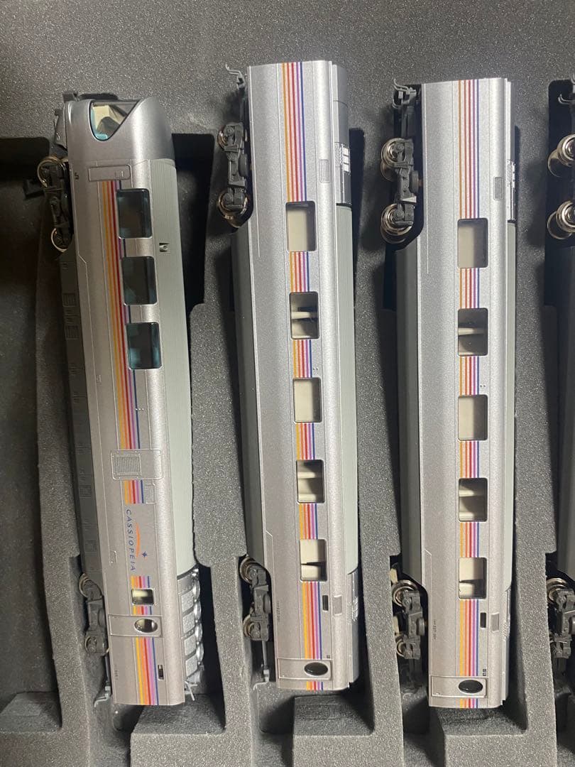 ※全車室内灯付き　KATO E26系 カシオペア 寝台