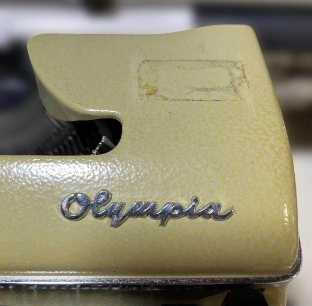 Olympia オリンピア　タイプライター　手動タイプライター　ドイツ