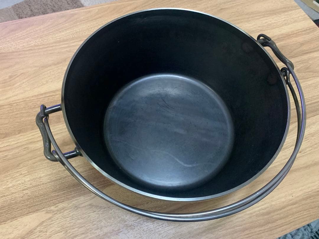 ユニフレーム12inchダッチオーブン ケースの他アクセサリー3点付き