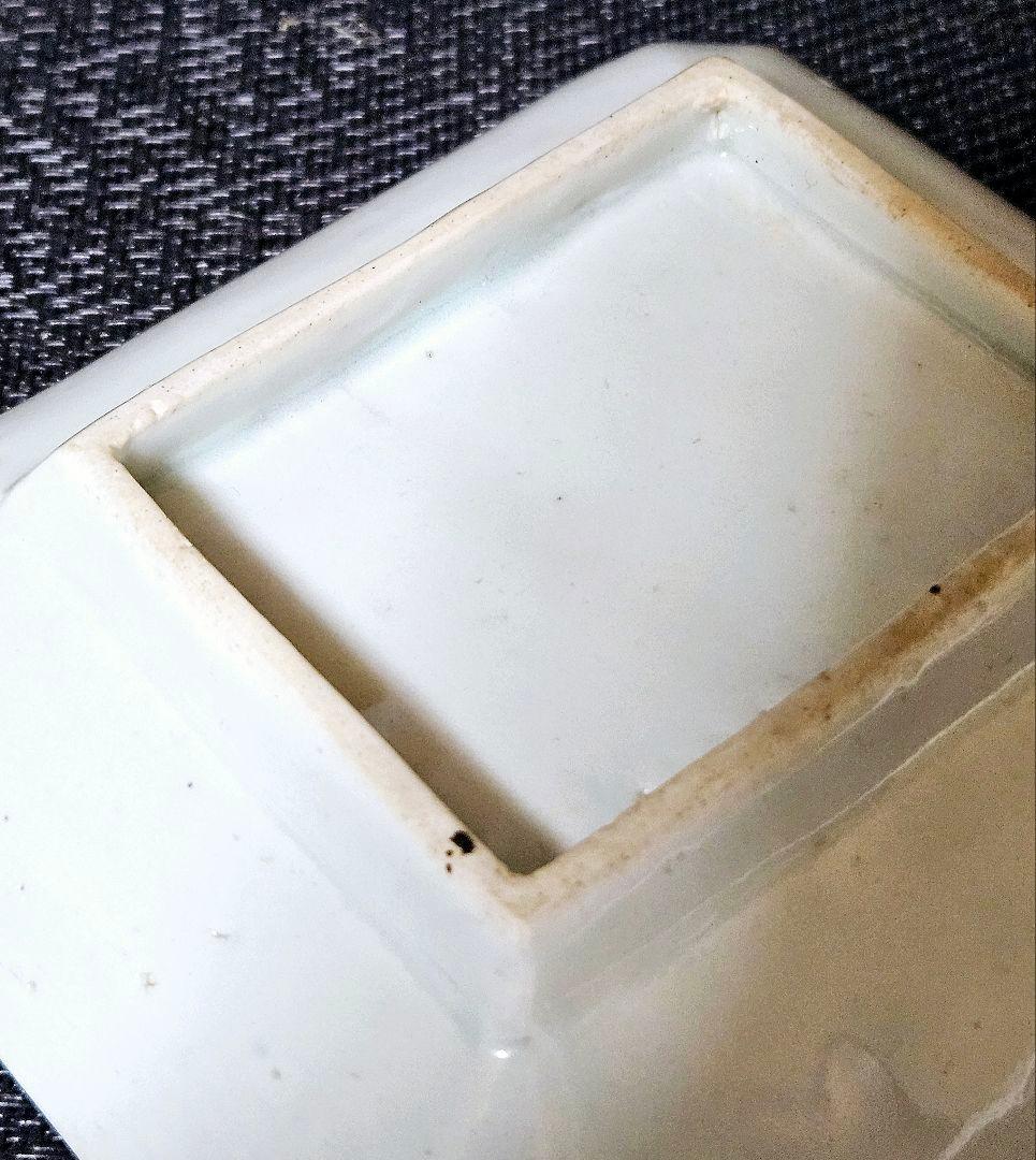 【名品古伊万里❗03】江戸時代前期　藍九谷　方身代り　墨弾き技法　花唐草文様皿