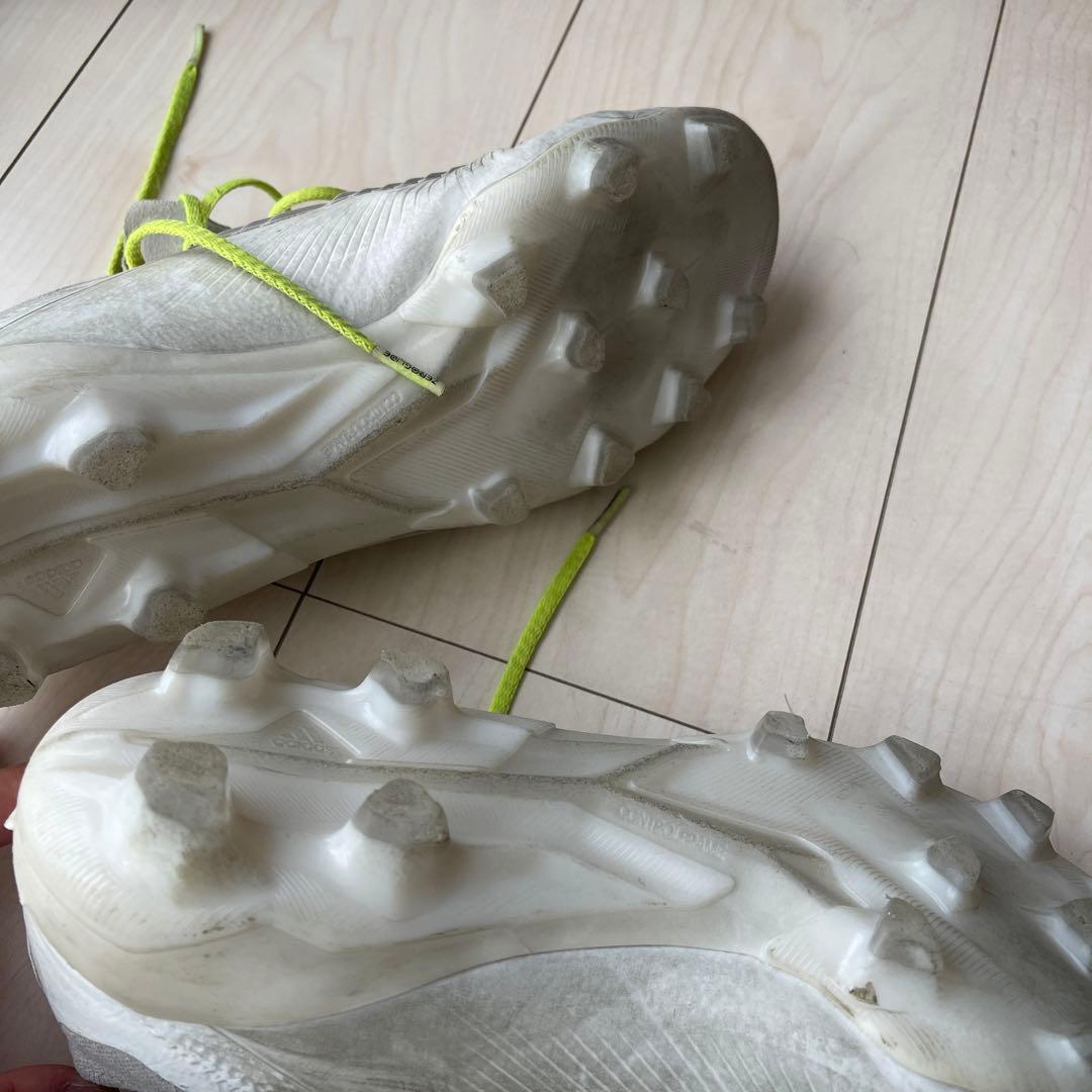 スパイク プレデター