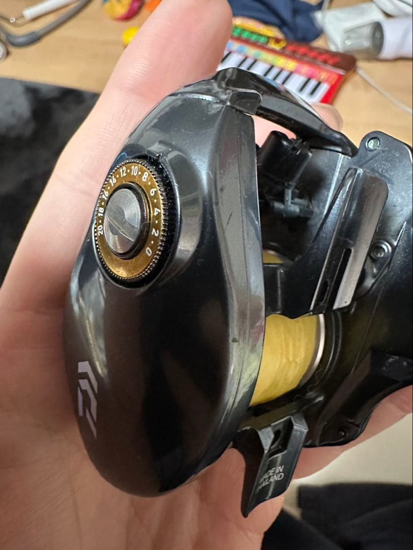 Tatula SV TW ベイトリール 6.3Ｌ