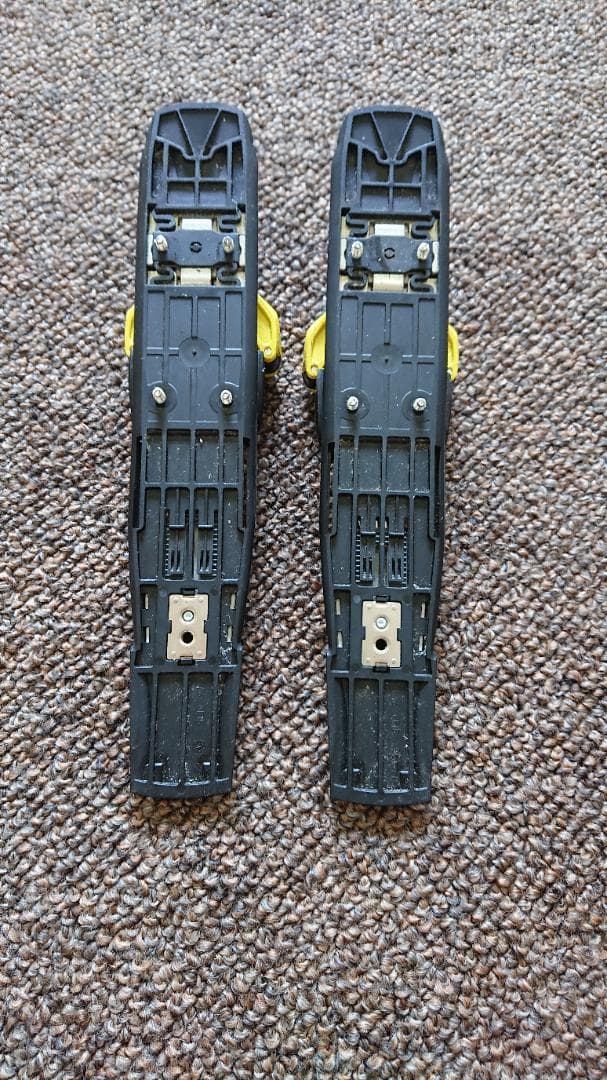 在庫処分　ATOMIC スキー ビンディング 14