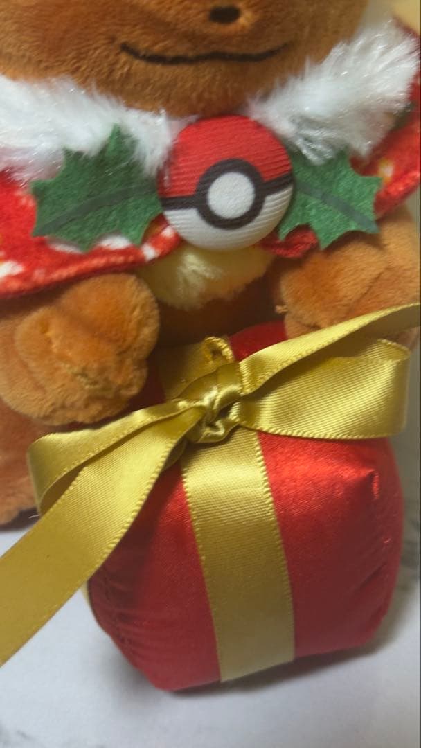 ポケモンセンターオリジナル ぬいぐるみ プレゼントボックスを持ったイーブイ