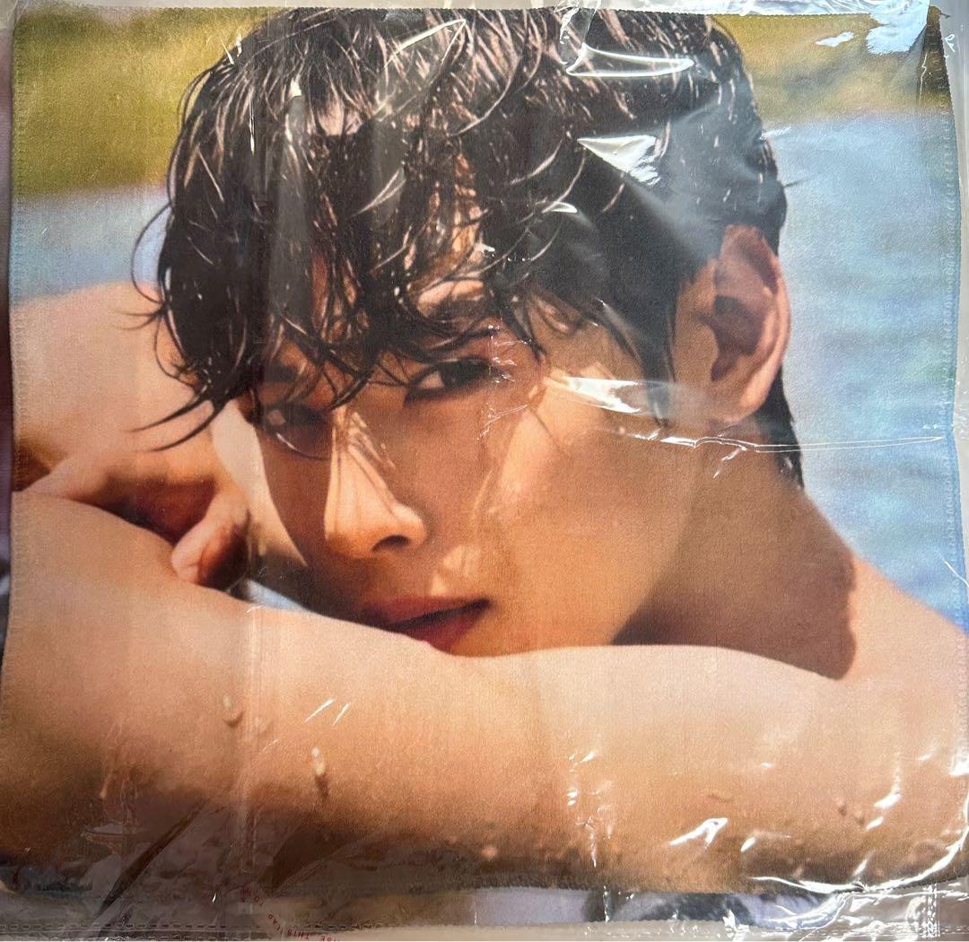 チャウヌ　タオル8番　　35×35   ASTRO