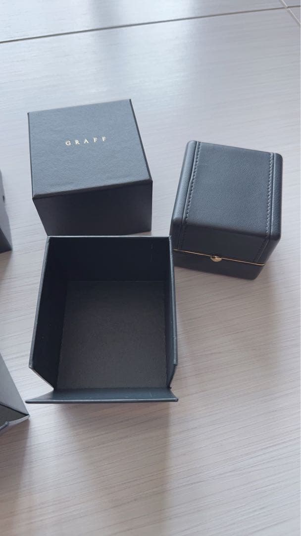 GRAFF ギフトBOX 空箱　ジュエリーボックス
