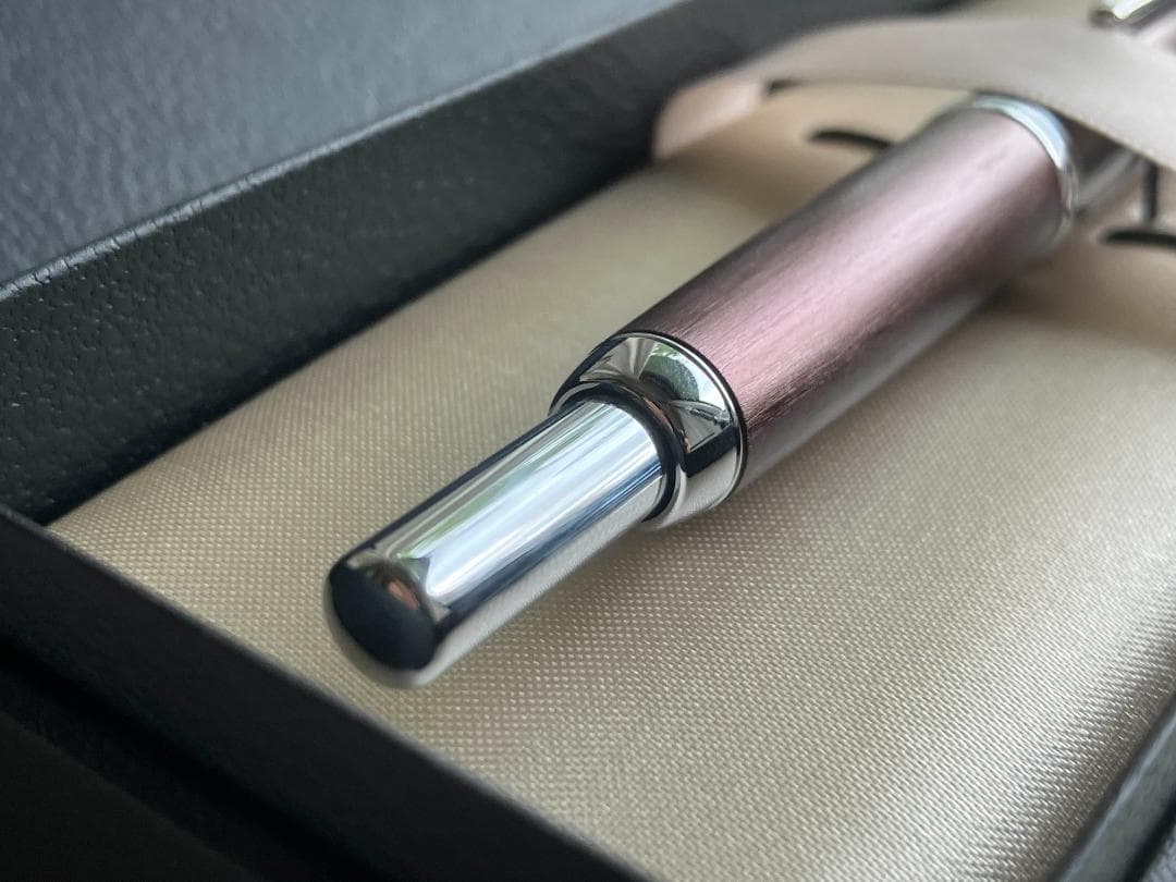 PILOT キャップレス デシモ 20カラーズ ブラウン 中字 万年筆