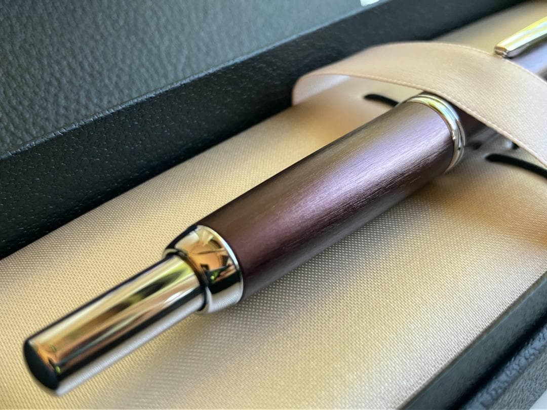 PILOT キャップレス デシモ 20カラーズ ブラウン 中字 万年筆