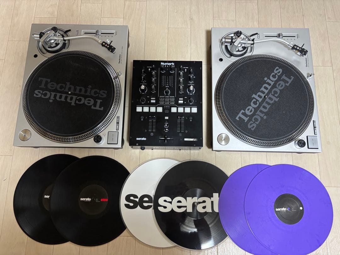 Technics sl-1200 mk7とNumarkミキサーセット