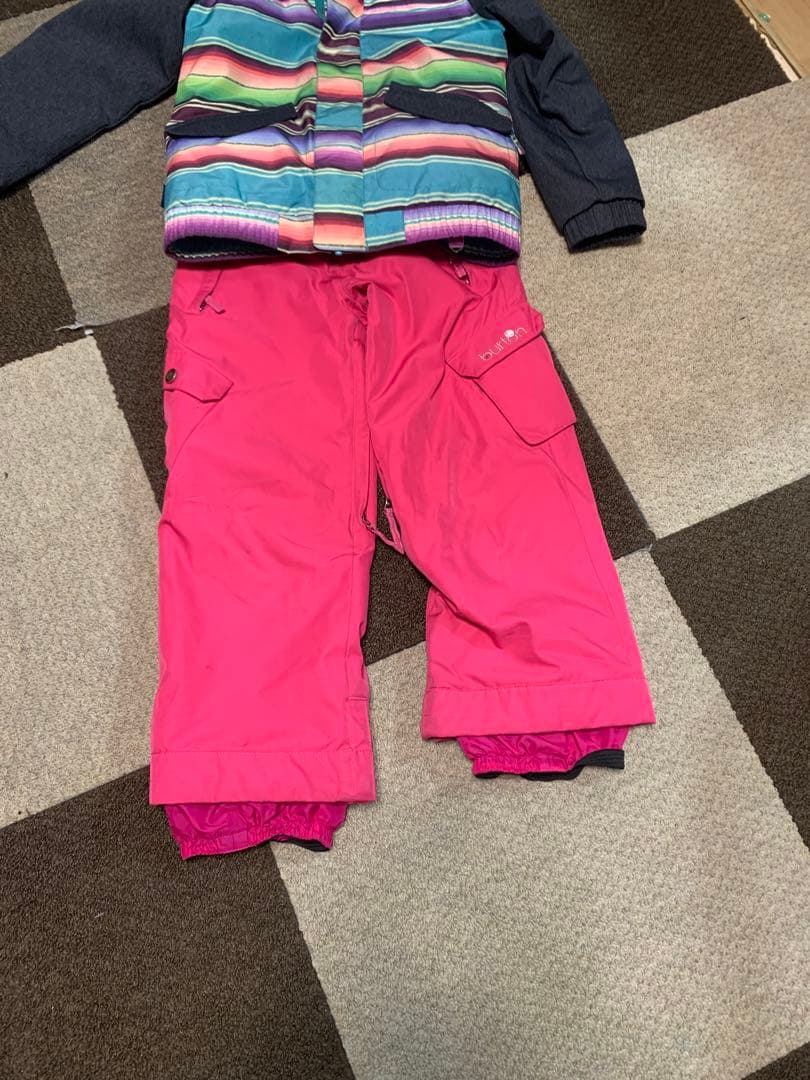 子ども用スキーウェアセット（オリーブ、マルチカラー、ピンク）