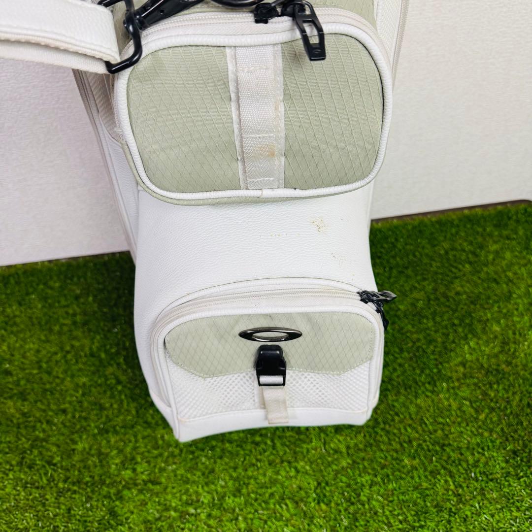 【人気モデル】オークリー ツアーモデル キャディバッグ 白