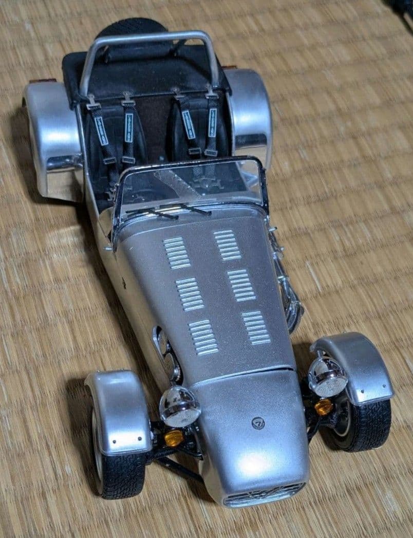 ケータハム セブン ミニカー シルバー