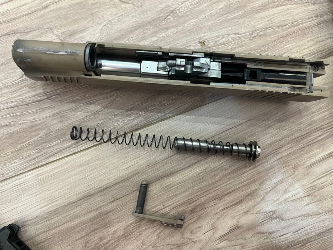 東京マルイ　M45A1 ウェザリング済み　実物 G10グリップ　USMC 海兵隊