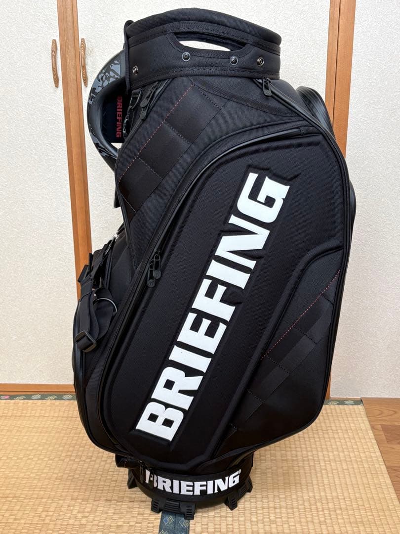 未使用)ブリーフィング キャディバッグ 25年モデル CR-3#04 ブラック