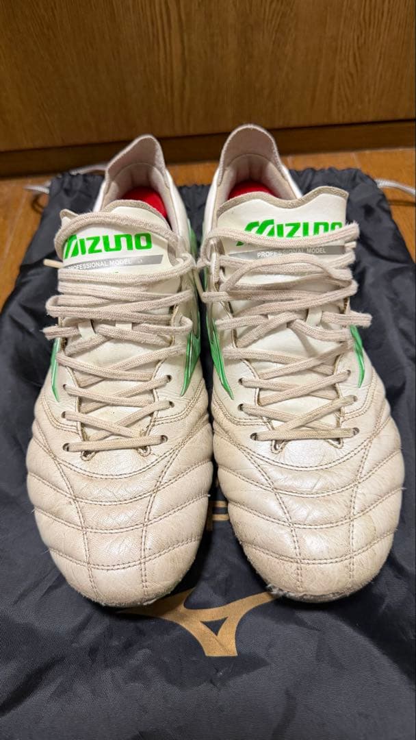 モレリアネオ4 JAPAN 26cm シューズキーパー付き