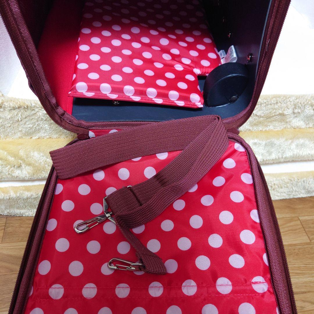 Minnie Mouse 赤いキャリーバッグ