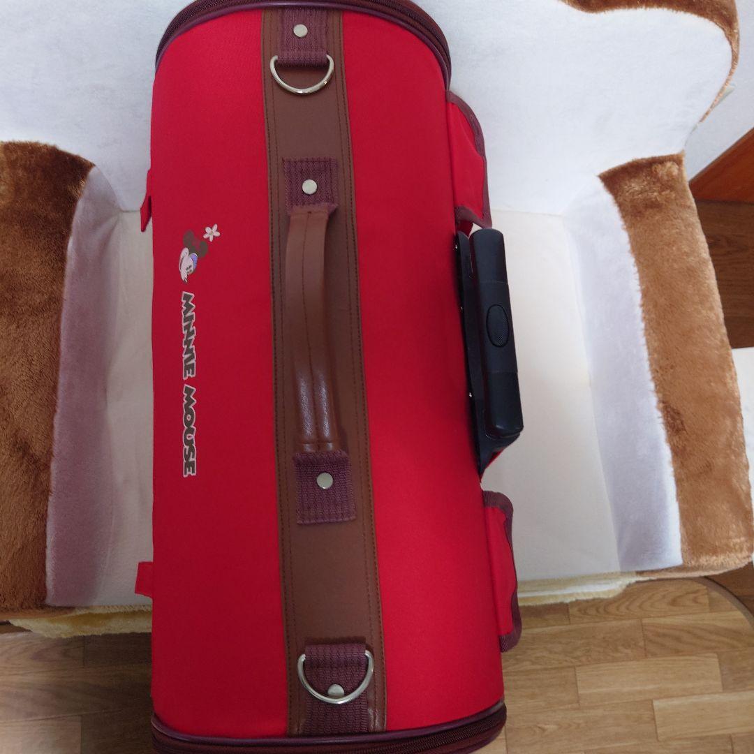 Minnie Mouse 赤いキャリーバッグ