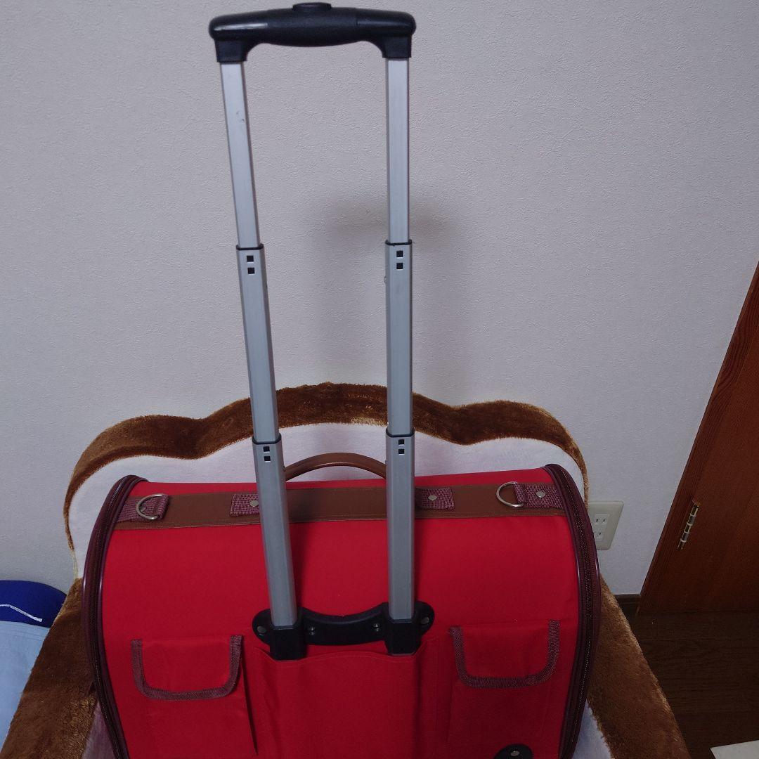 Minnie Mouse 赤いキャリーバッグ