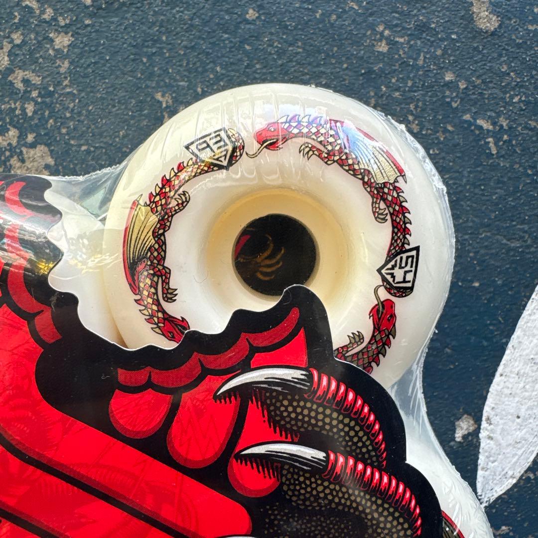 Powell Peralta ドラゴンフォーミュラV4 54mm 93A