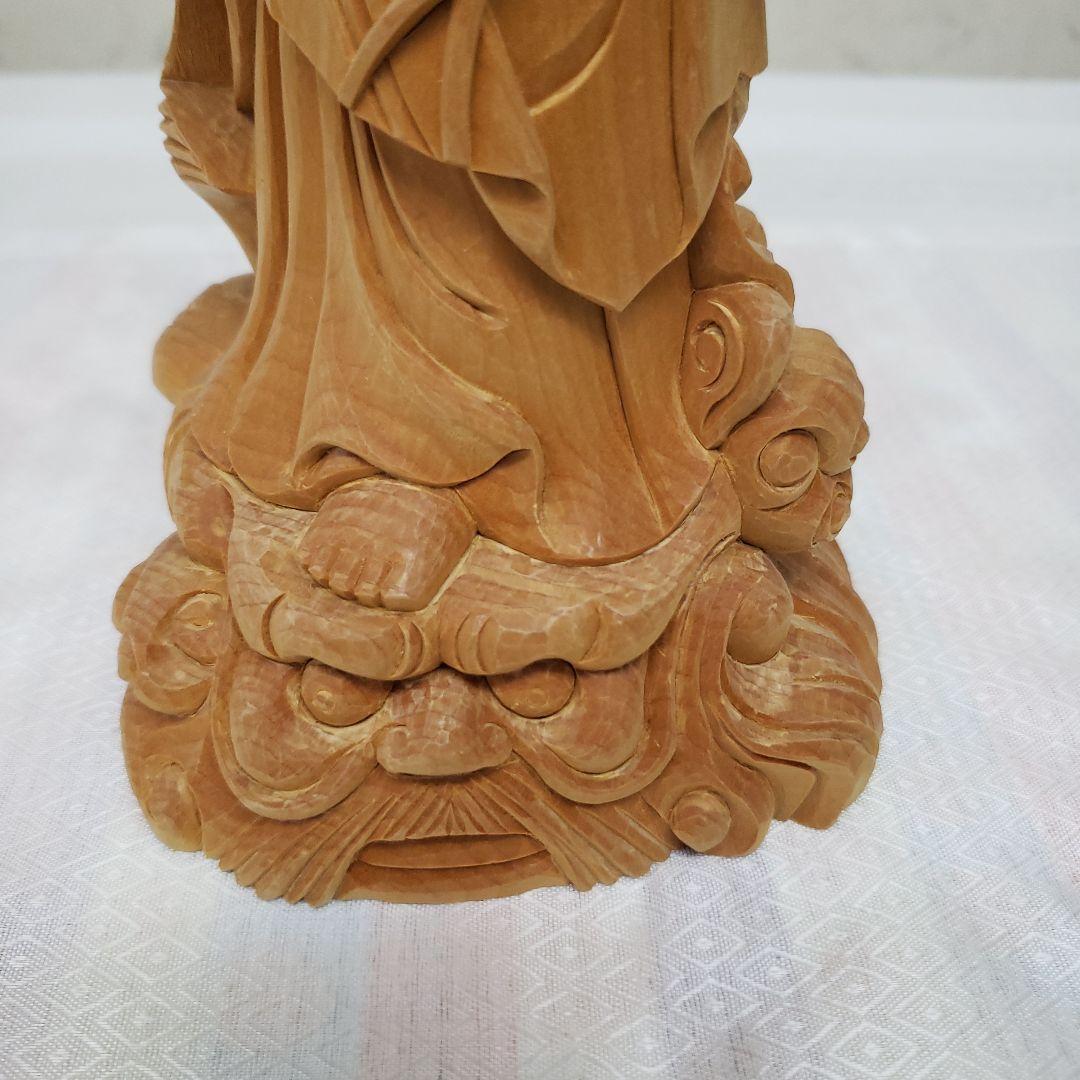 Ｂフライデー　蔵出し特価仏像★桧材 滴水観音菩薩像★高さ：約30cm