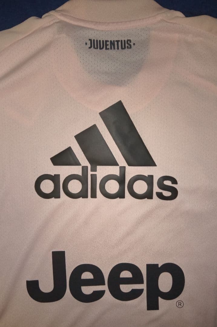 【匿名配送】【入手困難】ユベントス　プラシャツ　ユーベ　アディダス　ピンク