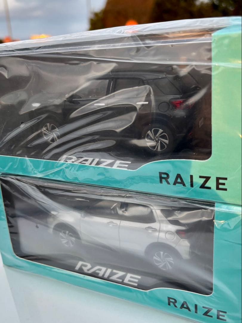 非売品　ライズ　ミニカー　2台セット