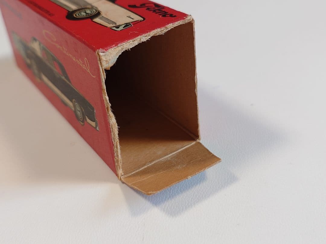 TEKNO NO.829 LINCOLN CONTINENTAL （ブルー）