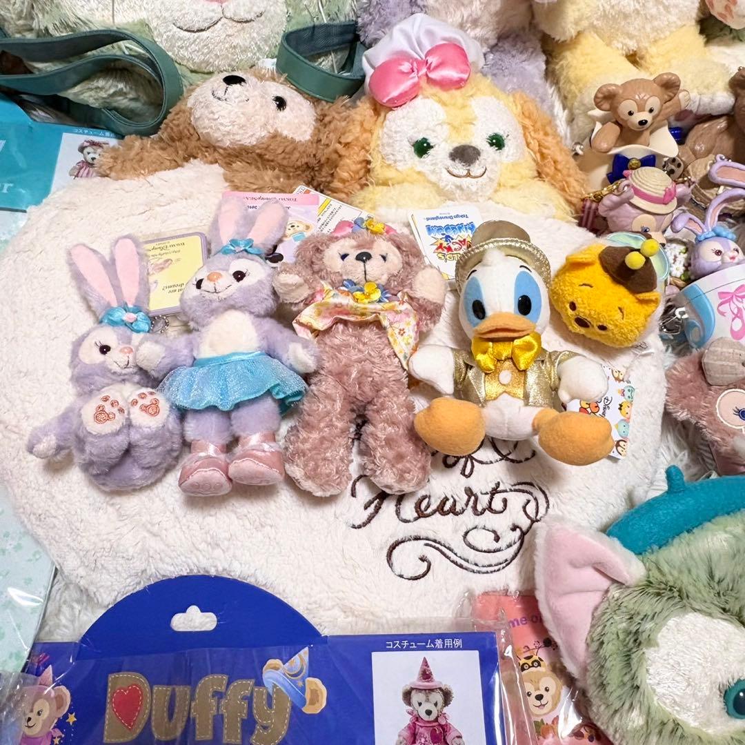 ディズニー　ダッフィー　ステラルー　ぬいぐるみバッジ　コスチューム　まとめ売り